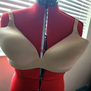 Victoria Secret 36DD Bra